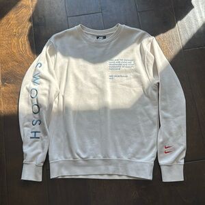 Nike Sweater